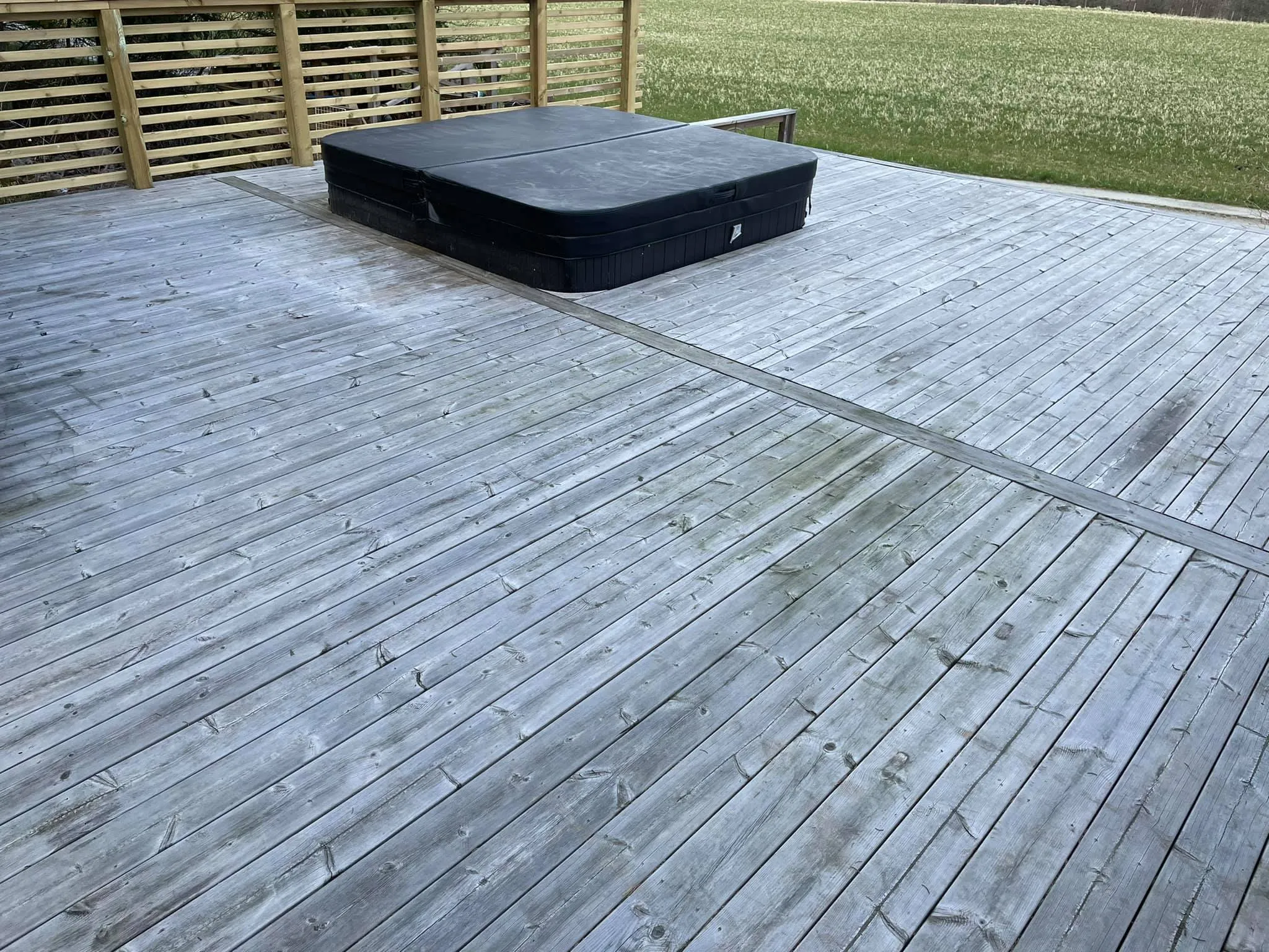 Trall före behandling – sett mot spa